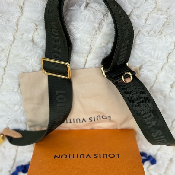 Louis Vuitton Authentic Olive Crossbody Strap with Gold Accents - Picture 4 of 12